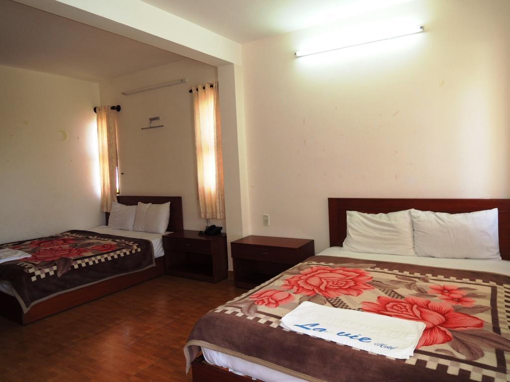 Lavie Hotel Nha Trang Værelse billede